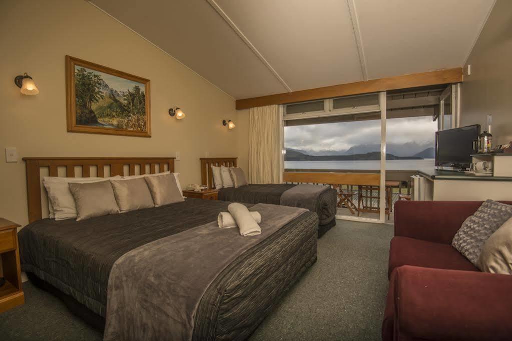 Te Anau Manapouri Lake Hotel Ngoại thất bức ảnh