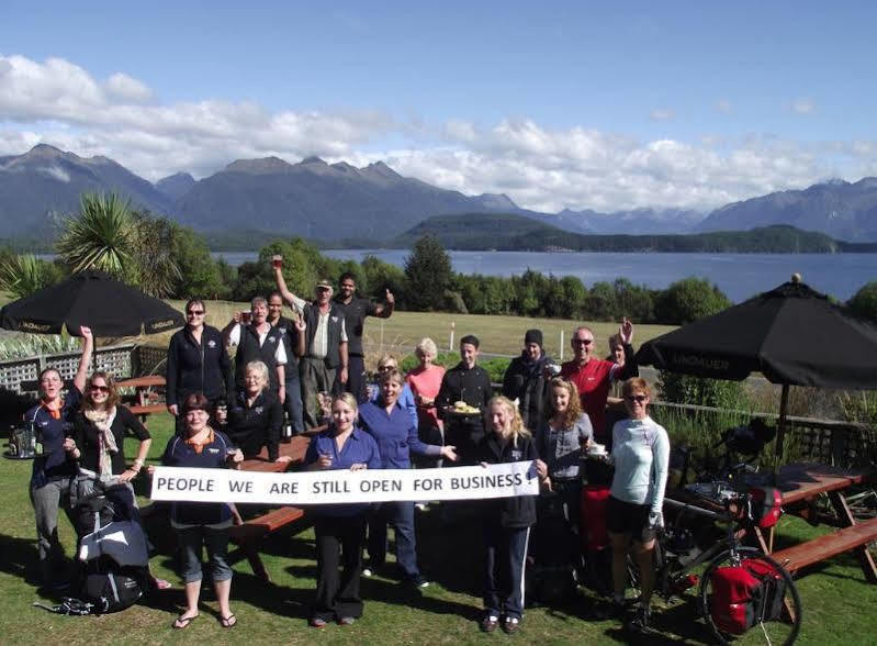 Te Anau Manapouri Lake Hotel Ngoại thất bức ảnh